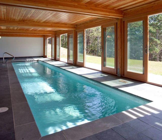 Indoor-Pool